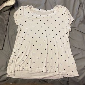 🍒3 for $12 - White Polka Dot Tee